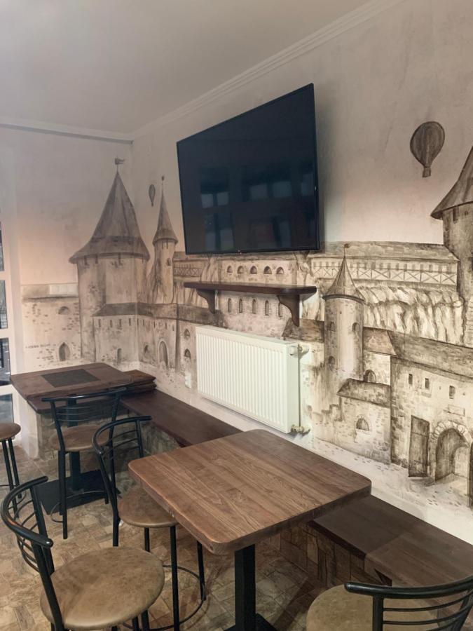 Family Люкс Lejlighedshotel Kamjanets-Podilskyi Eksteriør billede